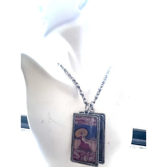 Vintage Style Fashion Chain Necklace with The Beach Theme Pendant - Picture 3 of 4